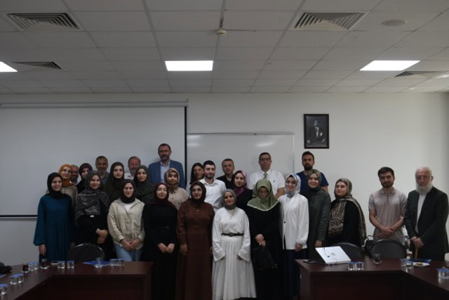 Braille alfabesi ile dini kavramlar öğreticiliği sertifika programı mezuniyet töreni gerçekleşti