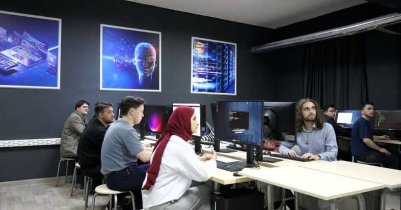 SUBÜ’de 7 yeni programa öğrenci alınacak