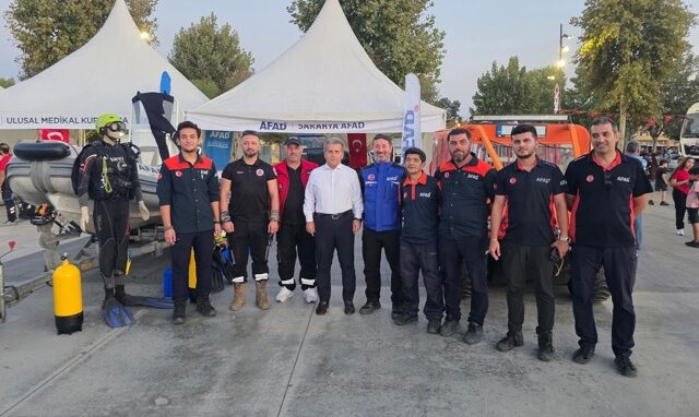 Arama-Kurtarma Güçleri Demokrasi Meydanı’nda Buluştu