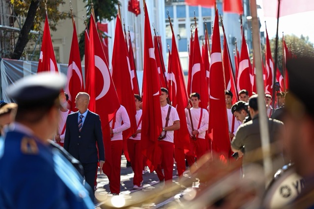 Sakaryalılar, 29 Ekim'de Bayram coşkusunu yaşadı