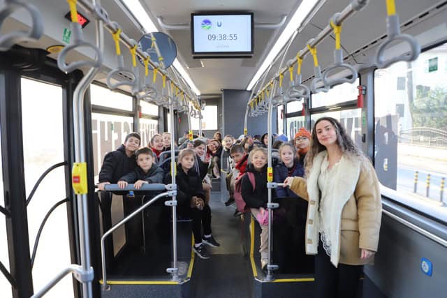 Çocuklardan yerinde toplu taşıma ve ulaşım incelemesi