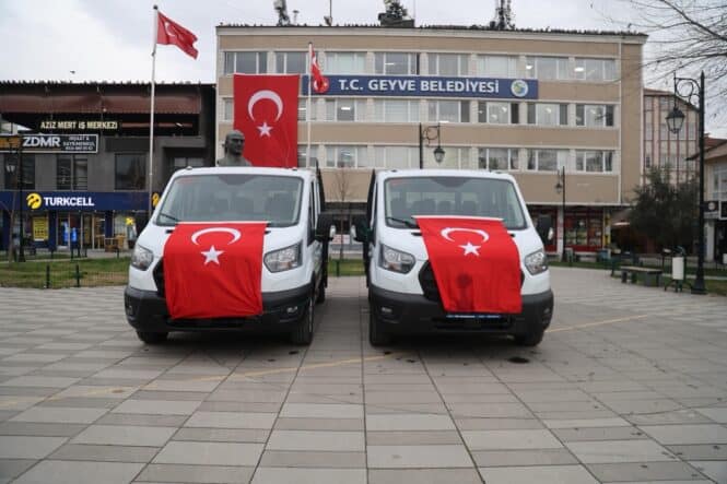 geyve-belediyesi-arac-filosunu-genisletiyor-2915