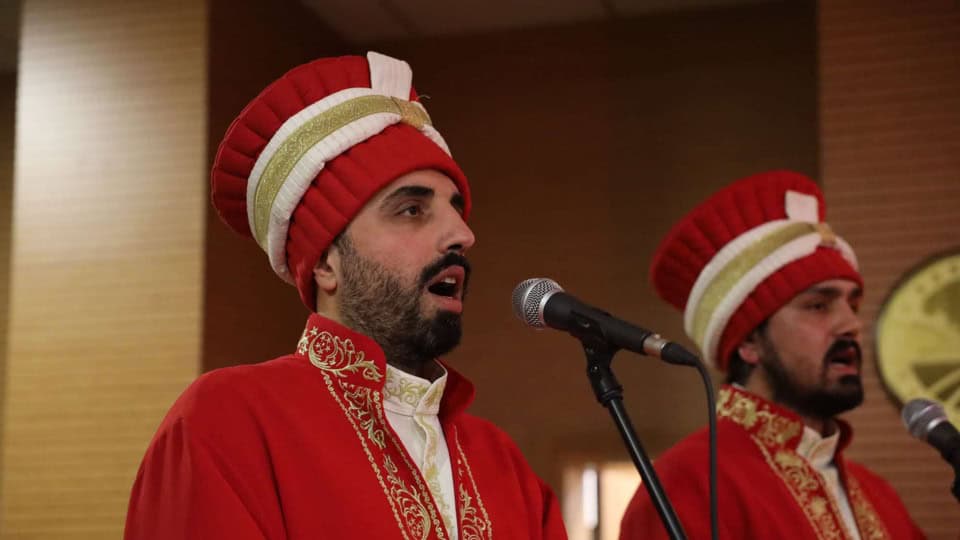 Sakarya’da Sufi Mehteran Gösterisiyle Geleneksel Mehter Kültürü Tanıtıldı