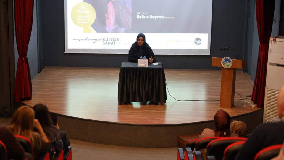 “Gülizar” Filmi OSM’de Gösterildi, Yönetmeni Belkıs Bayrak İzleyicilerle Buluştu