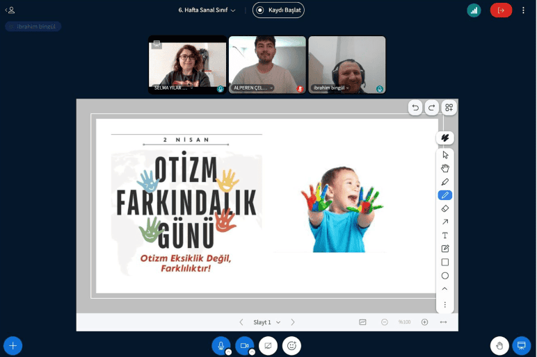 Otizm Farkındalık Günü'nde Öğrencilerle Uzman Öğretmen Buluştu