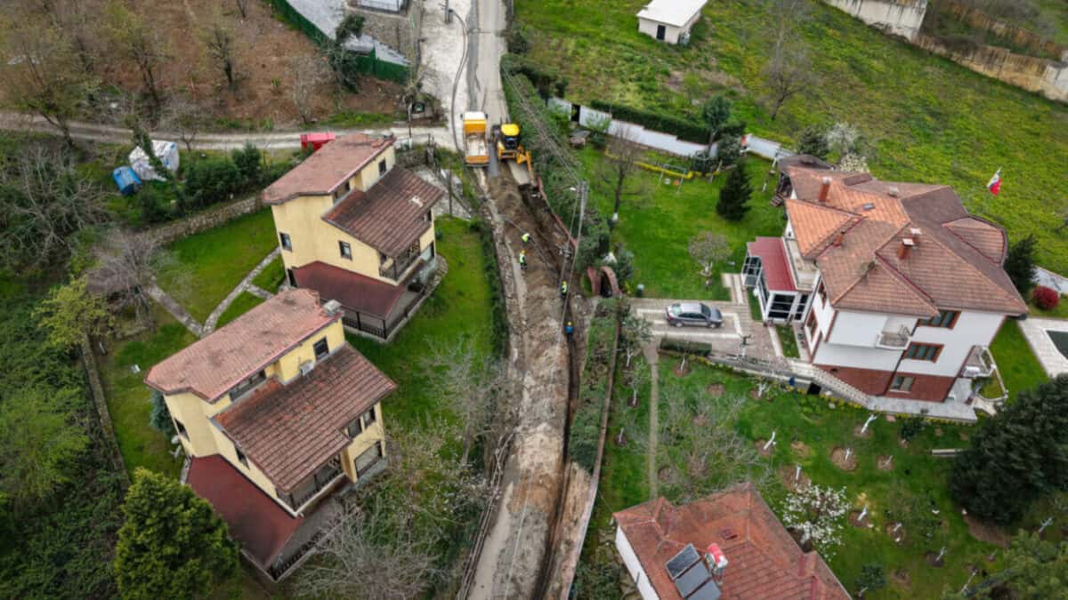 Sapanca Kuruçeşme Mahallesi’nde 1300 Metrelik İçme Suyu Hattı Yenilendi