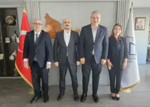 Serdivan&rsquo;da Kentsel D&ouml;n&uuml;ş&uuml;mde İş Birliği: Osman &Ccedil;elik&rsquo;ten Marmara Kentsel D&ouml;n&uuml;ş&uuml;m&rsquo;e Ziyaret