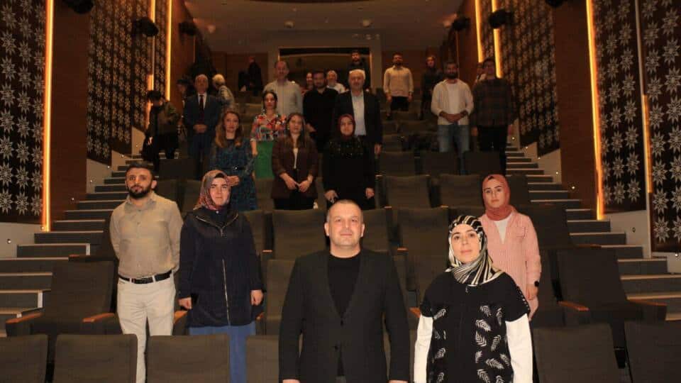 Sakarya’da Mahremiyet Eğitimi: Öğretmenlere Dijital Riskler ve Koruyucu Yaklaşımlar Anlatıldı