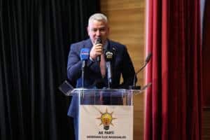 Serdivan’da Tamamlanan ve Devam Eden Projeler Toplantıda Değerlendirildi