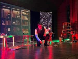 Serdivan'da Nikola Tesla'nın Hayatı Tiyatro Sahnesinde Yoğun İlgiyle Buluştu