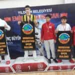 Serdivanlı Karate Takımı Bursa’daki Şampiyonada 6 Madalya Kazandı